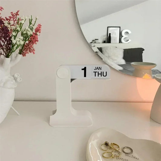 Fliporia Cirka | Ewiger Tischkalender im Retro-Design