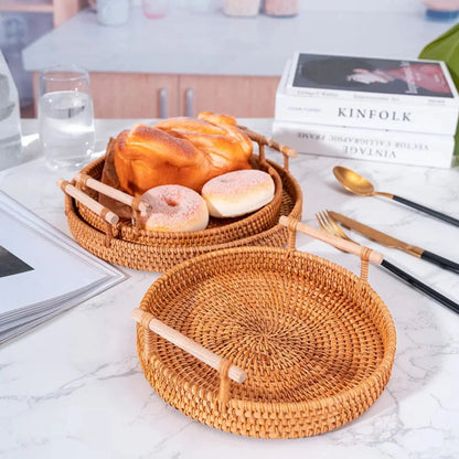 Solbryn Tray | Handgefertigtes Tablett aus Rattan im Naturstil