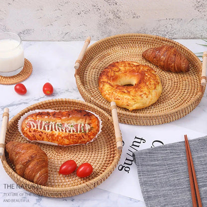 Solbryn Tray | Handgefertigtes Tablett aus Rattan im Naturstil