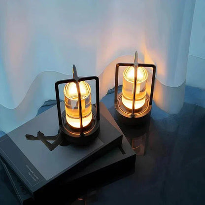 Aurelia Crystal | luxuriöse Kristall-Tischleuchte im eleganten Design